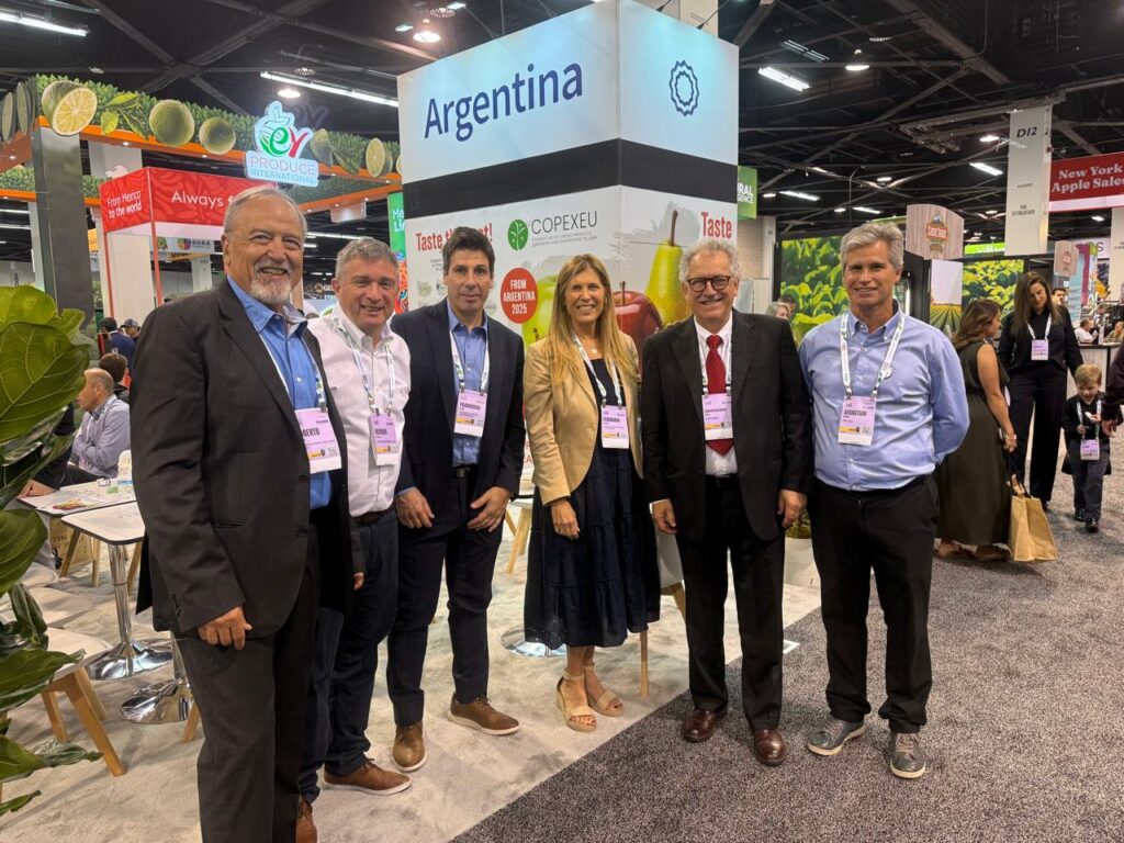 alt="Gestiones, viajes y lobby: el largo camino del citrus entrerriano para ingresar al mercado de Estados Unidos"