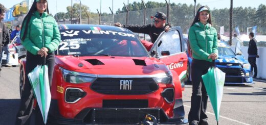 alt="Auto de competición Fiat en el autódromo local, clave para el impulso del turismo en Concordia en mayo de 2026"