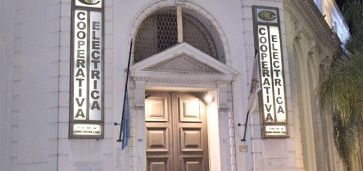 alt="Fachada de la Cooperativa Eléctrica de Concordia vinculada a la nueva compra de energía de la Cooperativa"