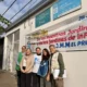 alt="Equipo de trabajo del programa de desayunos de UNICEF en Entre Ríos posando junto a docentes en el jardín municipal El Principito"