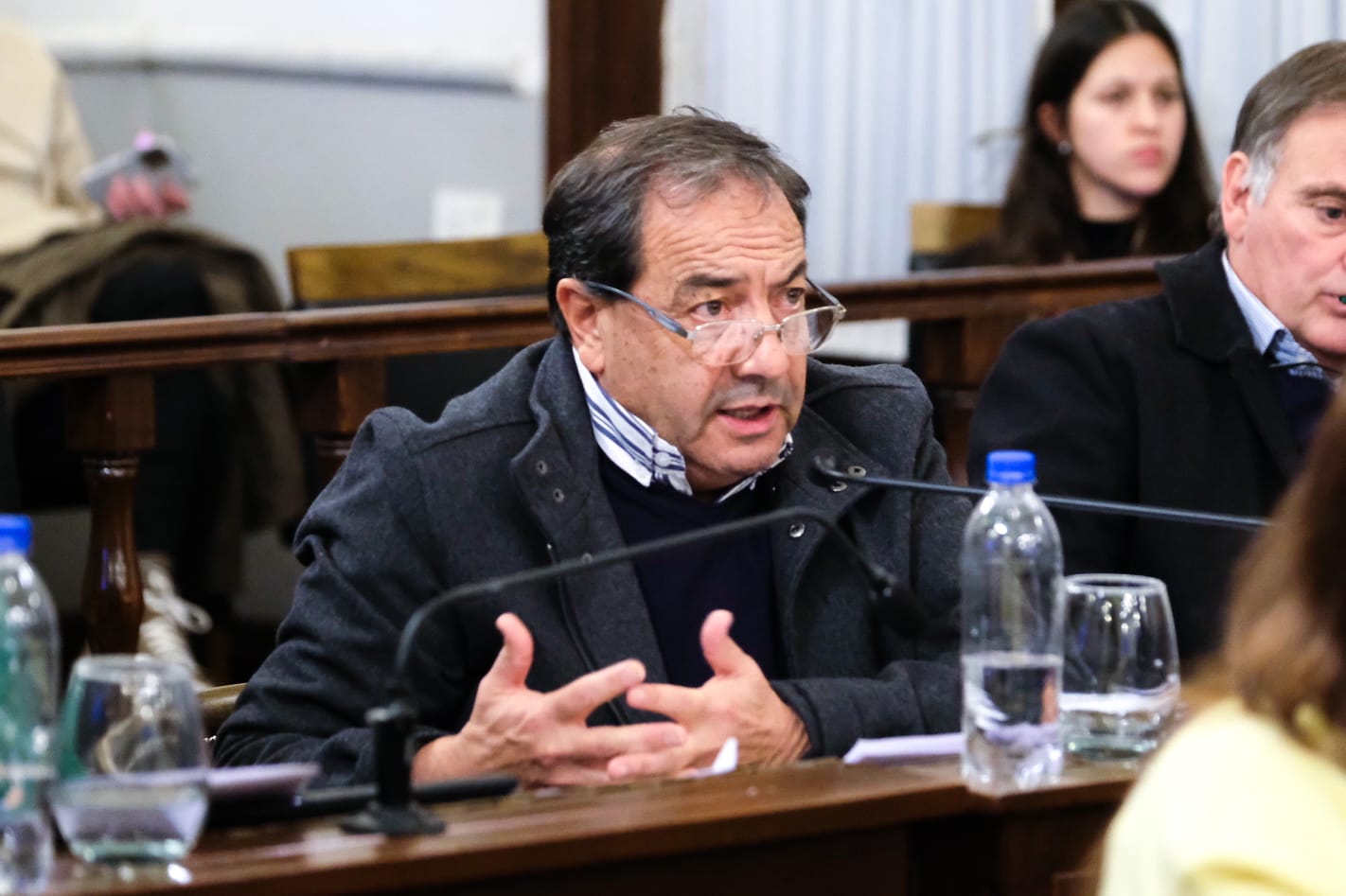 alt="El senador Víctor Sanzberro impulsa el informe actuarial sobre la reforma previsional"